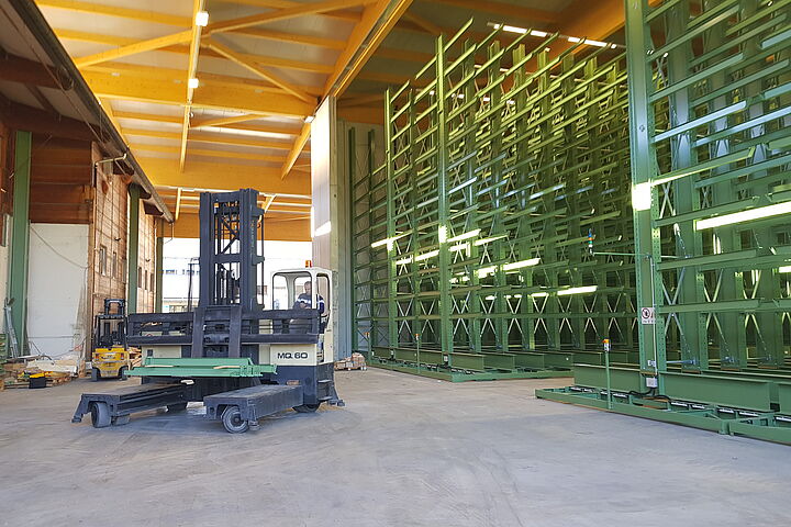 mobile cantilever racking